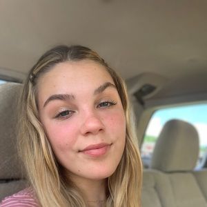 Meet your Posher, Jenna